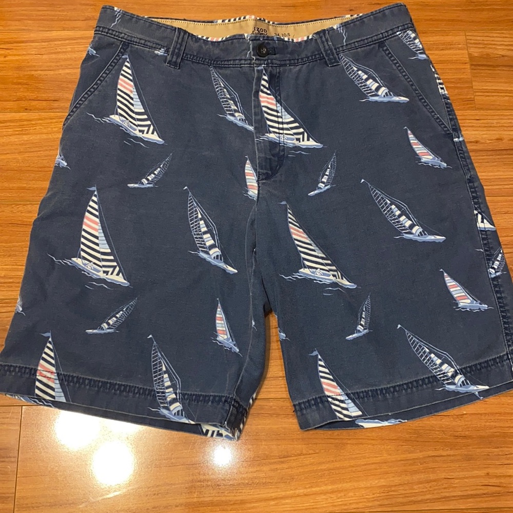 Men’s Izod Short Waist:34